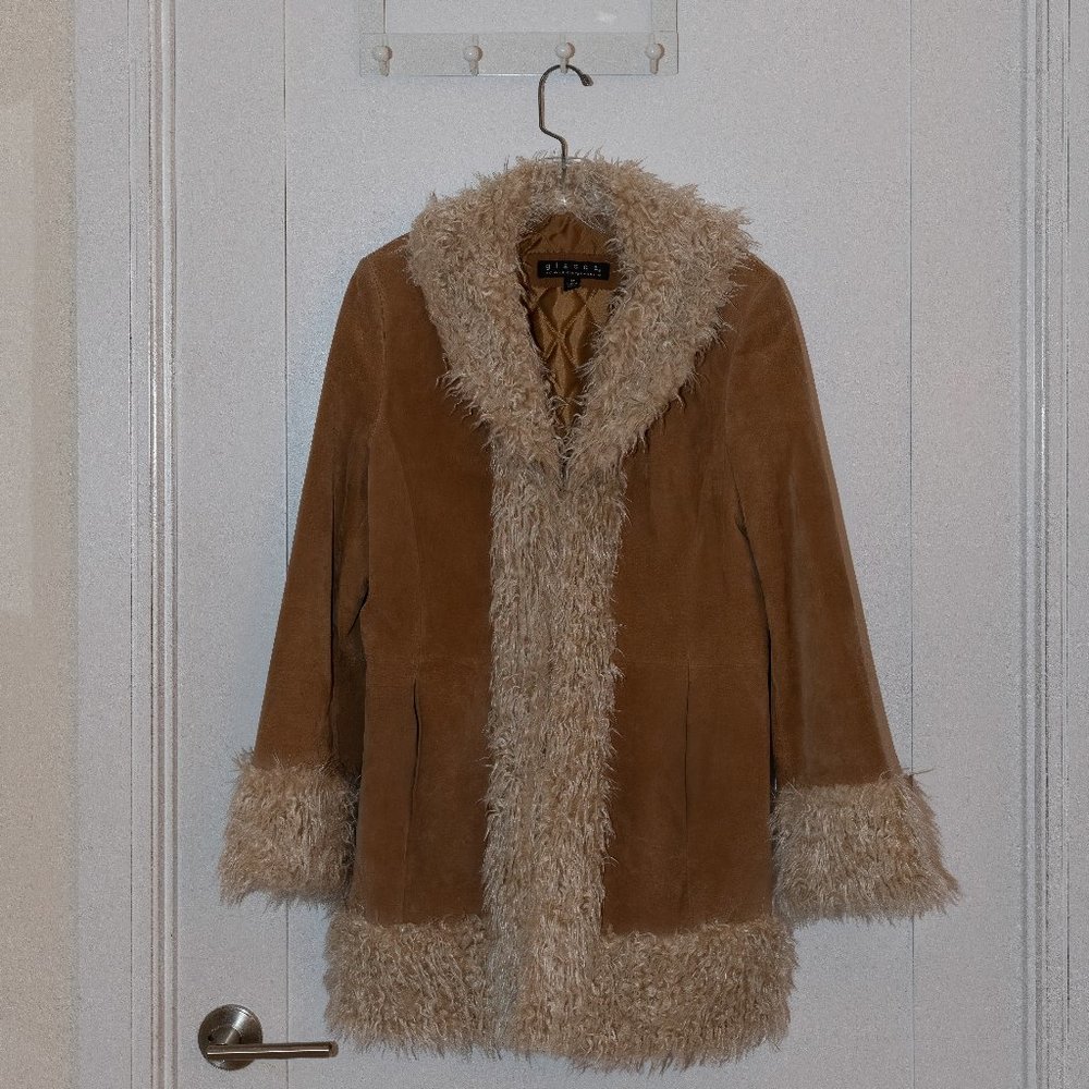 Vintage Suede Coat with Faux Fur Collar
